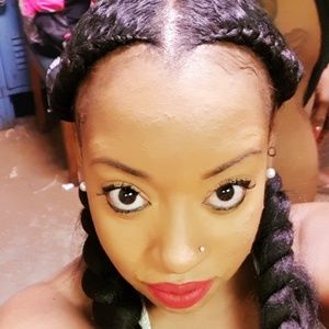 Meet your Posher, Ashlee